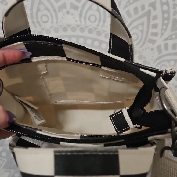 Vans Tote - Picture 4 of 4